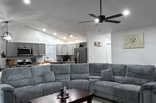 101 Cottonwood Ct, Jacksonville, NC 28546 - Photo 6