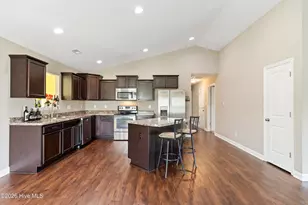 113 Quail Holw Dr, Jacksonville, NC 28540 - Photo 14
