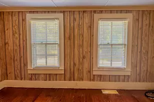 602 E Gertrude St, Fairmont, NC 28340 - Photo 32