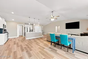 1504 Mainsail Rd, Morehead City, NC 28557 - Photo 14