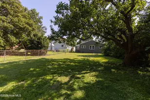 113 E Carteret St, Edenton, NC 27932 - Photo 14