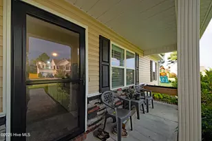200 Gillcrest Ct, Jacksonville, NC 28540 - Photo 6