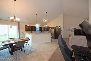200 Gillcrest Ct, Jacksonville, NC 28540 - Photo 14