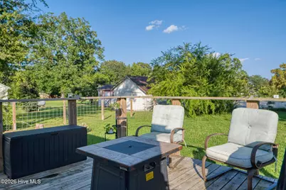 204 Saunders Street, Hertford, NC 27944 - Photo 2