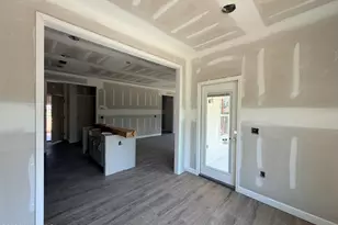621 Stadium Dr, Cameron, NC 28326 - Photo 10