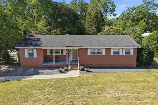 1105 Oak Ave, Hamlet, NC 28345 - Photo 6