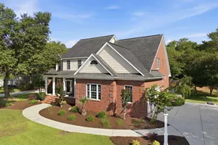 105 Harold Ave, Swansboro, NC 28584 - Photo 4