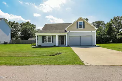129 Backfield Place, Jacksonville, NC 28540 - Photo 1