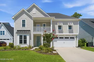 100 Daylight Dr, Hampstead, NC 28443 - Photo 2