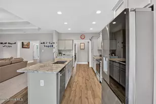 2019 Tarpon Trl, New Bern, NC 28562 - Photo 8