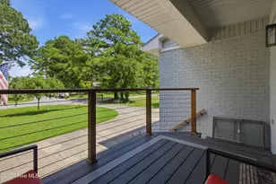 701 Plantation Dr, New Bern, NC 28562 - Photo 10
