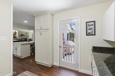 701 Plantation Drive, New Bern, NC 28562 - Photo 28