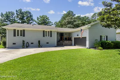 701 Plantation Drive, New Bern, NC 28562 - Photo 1