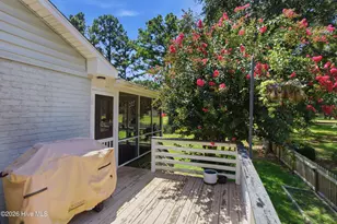 701 Plantation Dr, New Bern, NC 28562 - Photo 30
