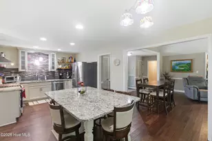 701 Plantation Dr, New Bern, NC 28562 - Photo 6