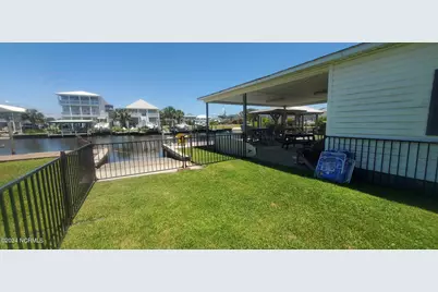 6018 6th Street, Surf City, NC 28445 - Photo 6