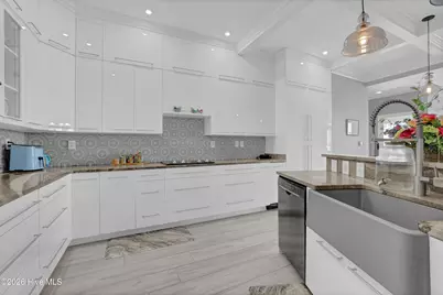 6831 Main Street #Unit 314, Wilmington, NC 28405 - Photo 6