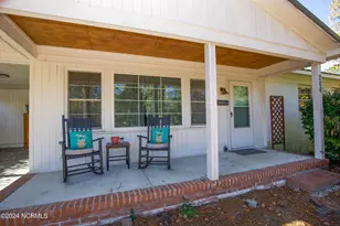200 W Delaware Ave, Southern Pines, NC 28387 - Photo 2