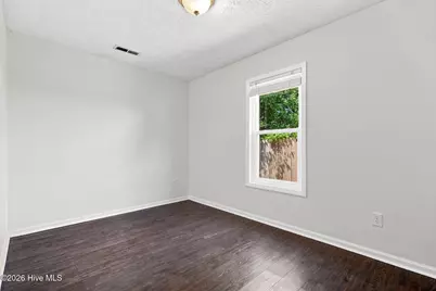 726 Varsity Drive, Wilmington, NC 28403 - Photo 14