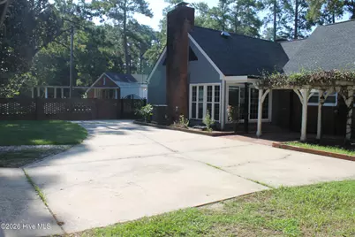 227 E College Street, Whiteville, NC 28472 - Photo 14