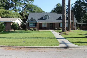 227 E College St, Whiteville, NC 28472 - Photo 2