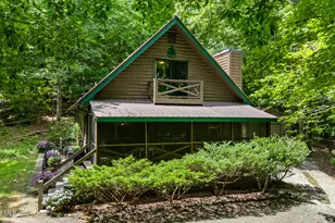 317 W Hills Dr, Murphy, NC 28906 - Photo 2