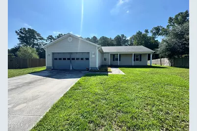 205 Concord Lane, Richlands, NC 28574 - Photo 2
