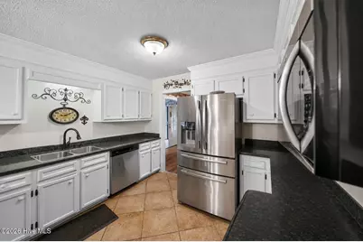 2917 Ellsworth Drive, Greenville, NC 27834 - Photo 10