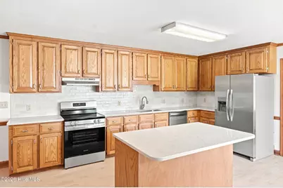 702 Everett Drive, Elizabeth City, NC 27909 - Photo 36