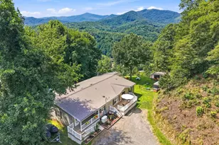 4 Sunset Farms Rd, Whittier, NC 28789 - Photo 2