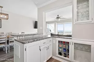 1302 Carolina Beach Ave N, Carolina Beach, NC 28428 - Photo 16