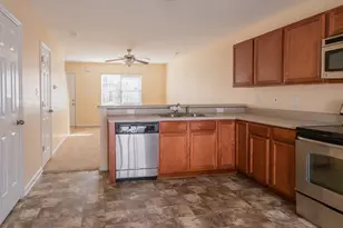8010 Banister Loop, Jacksonville, NC 28546 - Photo 8
