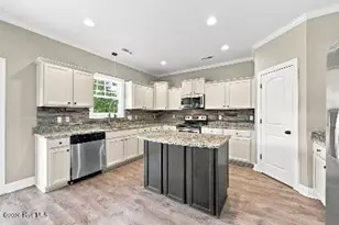 208 Misty Cove Ct, Sneads Ferry, NC 28460 - Photo 16