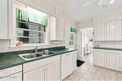 5 Augusta Street, Wrightsville Beach, NC 28480 - Photo 16