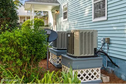 904 First Avenue, Oriental, NC 28571 - Photo 20