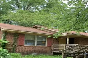 1806 S Pitt St, Greenville, NC 27834 - Photo 1