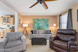 121 E Pointe Rd, Rocky Point, NC 28457 - Photo 6