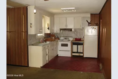 5806 Roseland Drive, Wilmington, NC 28409 - Photo 18