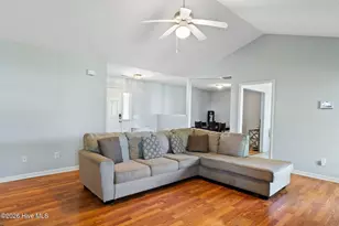 7323 Rabbit Hollow Dr, Wilmington, NC 28411 - Photo 6
