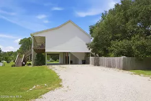 1422 Harkers Island Rd, Beaufort, NC 28516 - Photo 38