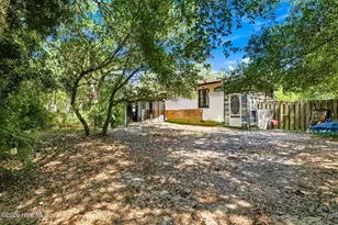 139 NE 17th St, Oak Island, NC 28465 - Photo 26