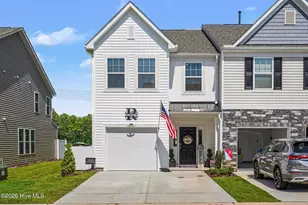 301 Whitley Rdg Dr, Clayton, NC 27527 - Photo 2