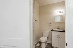 319 E Main St, Washington, NC 27889 - Photo 32