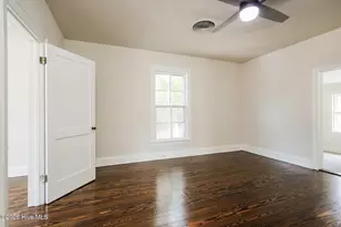 319 E Main St, Washington, NC 27889 - Photo 10