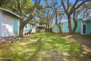 502 Fourth Street S, Carolina Beach, NC 28428 - Photo 24
