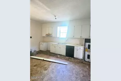 1702 Old Snow Hill Road, Kinston, NC 28501 - Photo 10