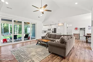 1152 Grandview Dr, Hampstead, NC 28443 - Photo 10