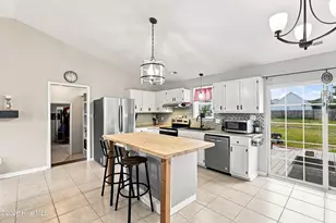 215 S Ginger Dr, Hubert, NC 28539 - Photo 14