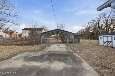 307 Dobbs Street, Hertford, NC 27944 - Photo 6