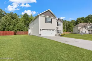 209 Gilliken Ct, Jacksonville, NC 28546 - Photo 2